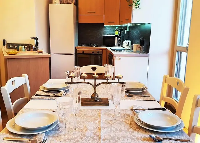 King Center 9 Posti Letto- Grande Terrazza - 2 Bagni Privati * Комо