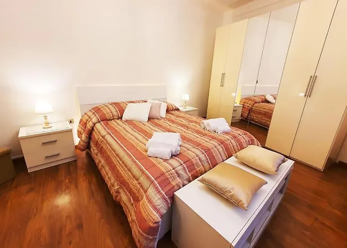 Апартаменты King Center 9 Posti Letto- Grande Terrazza - 2 Bagni Privati