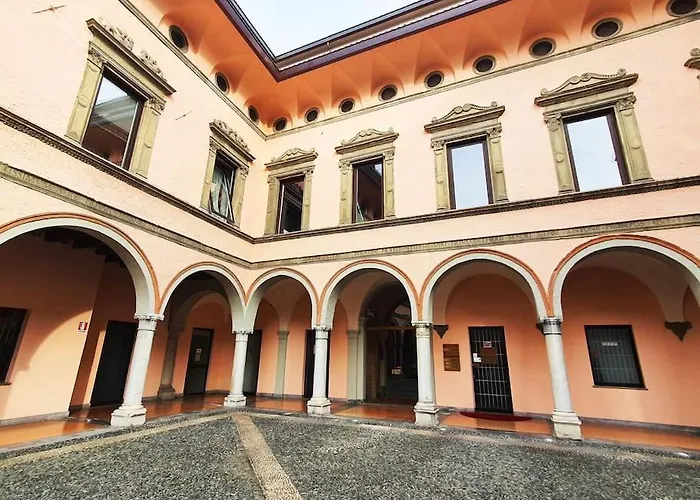 King Center 9 Posti Letto- Grande Terrazza - 2 Bagni Privati Апартаменты