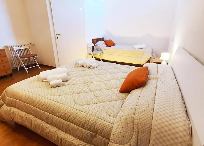 King Center 9 Posti Letto- Grande Terrazza - 2 Bagni Privati