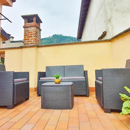 King Center 9 Posti Letto- Grande Terrazza - 2 Bagni Privati